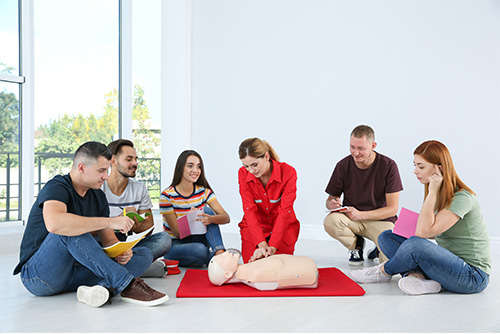 First Aid Training in South London | SafeTraining2U Ltd gallery image 1